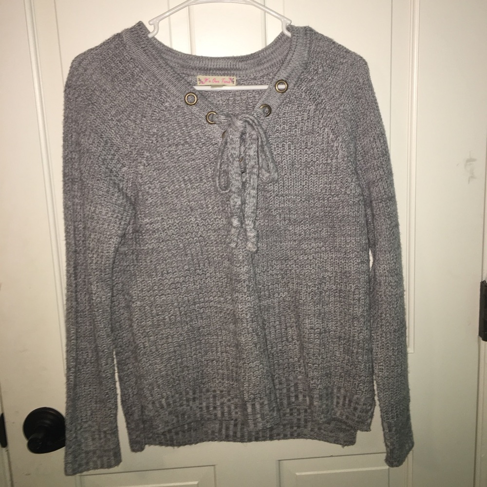 Cute tie sweater